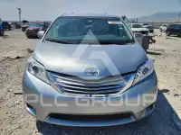 2016 Toyota SIENNA фото