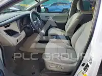2016 Toyota SIENNA фото