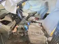 2016 Toyota SIENNA фото
