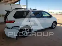 2016 Toyota SIENNA фото