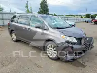 2016 Toyota SIENNA photo