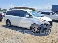 2016 Toyota SIENNA фото