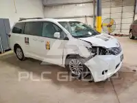 2016 Toyota SIENNA фото
