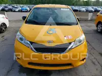 2016 Toyota SIENNA фото
