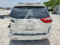 2016 Toyota SIENNA фото