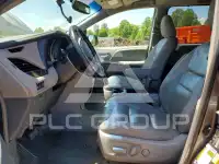 2016 Toyota SIENNA фото