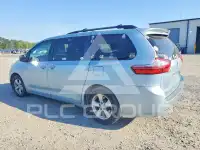 2016 Toyota SIENNA фото