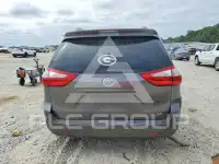 2016 Toyota SIENNA фото