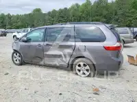 2016 Toyota SIENNA фото