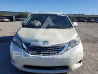 2016 Toyota SIENNA фото
