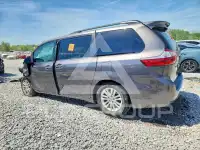 2016 Toyota SIENNA фото