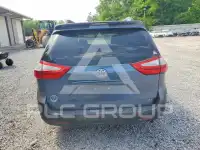 2016 Toyota SIENNA фото