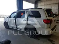 2016 Toyota SEQUOIA фото
