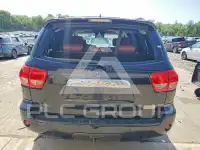 2016 Toyota SEQUOIA фото