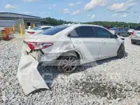 2016 Toyota CAMRY photo