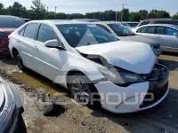 2016 Toyota CAMRY фото