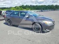 2016 Toyota CAMRY фото