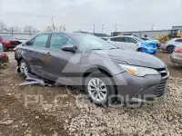 2016 Toyota CAMRY фото