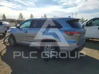 2016 Toyota Highlander photo