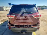 2016 Toyota Highlander photo