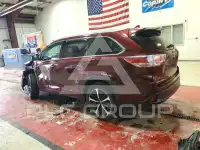 2016 Toyota Highlander photo