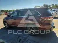 2016 Toyota Highlander photo