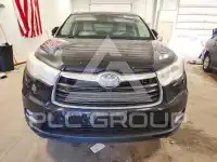 2016 Toyota Highlander photo
