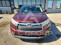 2016 Toyota Highlander photo