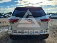 2016 Toyota Highlander фото