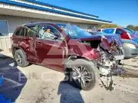 2016 Toyota Highlander photo