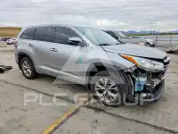 2016 Toyota Highlander фото