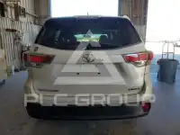2016 Toyota Highlander фото