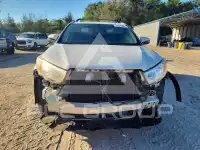 2016 Toyota Highlander photo