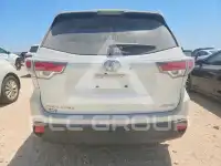2016 Toyota Highlander photo
