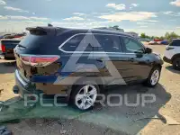 2016 Toyota Highlander photo