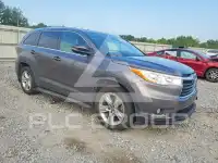 2016 Toyota Highlander фото