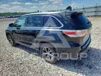 2016 Toyota Highlander photo