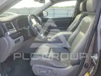 2016 Toyota Highlander фото