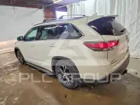 2016 Toyota Highlander фото