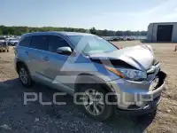 2016 Toyota Highlander фото