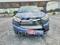 2016 Toyota Highlander photo