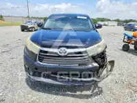 2016 Toyota Highlander photo