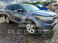 2016 Toyota Highlander photo