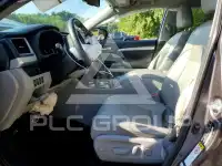 2016 Toyota Highlander фото