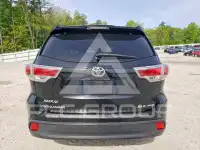 2016 Toyota Highlander photo
