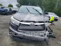 2016 Toyota Highlander photo