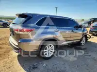 2016 Toyota Highlander фото
