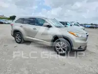 2016 Toyota Highlander фото
