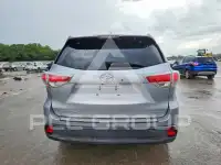 2016 Toyota Highlander фото