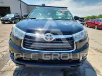 2016 Toyota Highlander photo